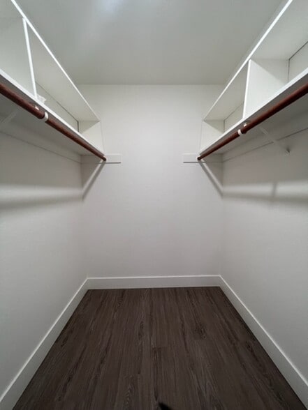 Building Photo - 2455 American River Dr
