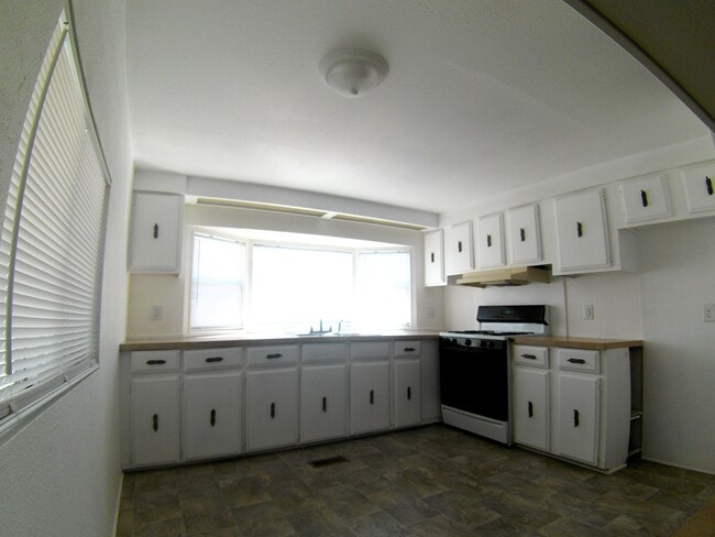 Building Photo - 981 Stahlman Dr