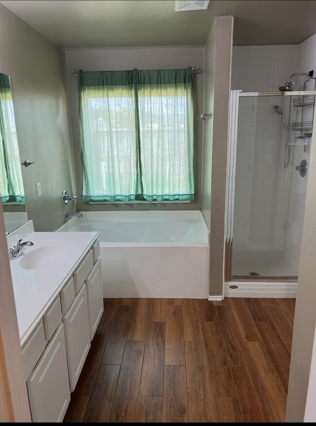 Building Photo - 7623 Village Mill Ln