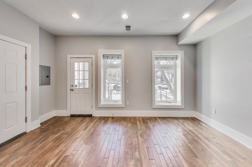 Building Photo - 1220 19th St NE