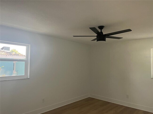 Building Photo - 2017 Rebecca Dr