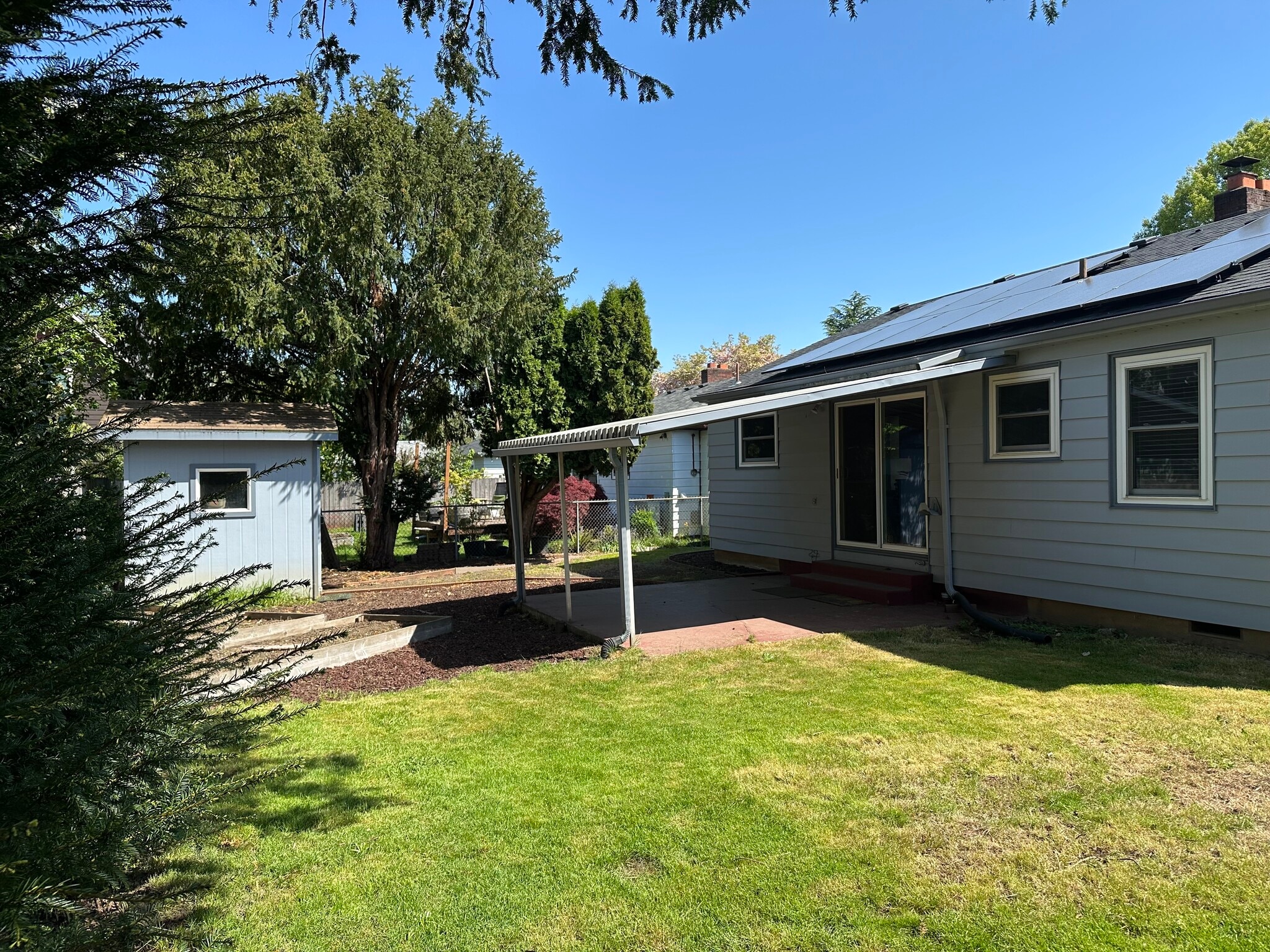Building Photo - 5105 SE 51st Ave