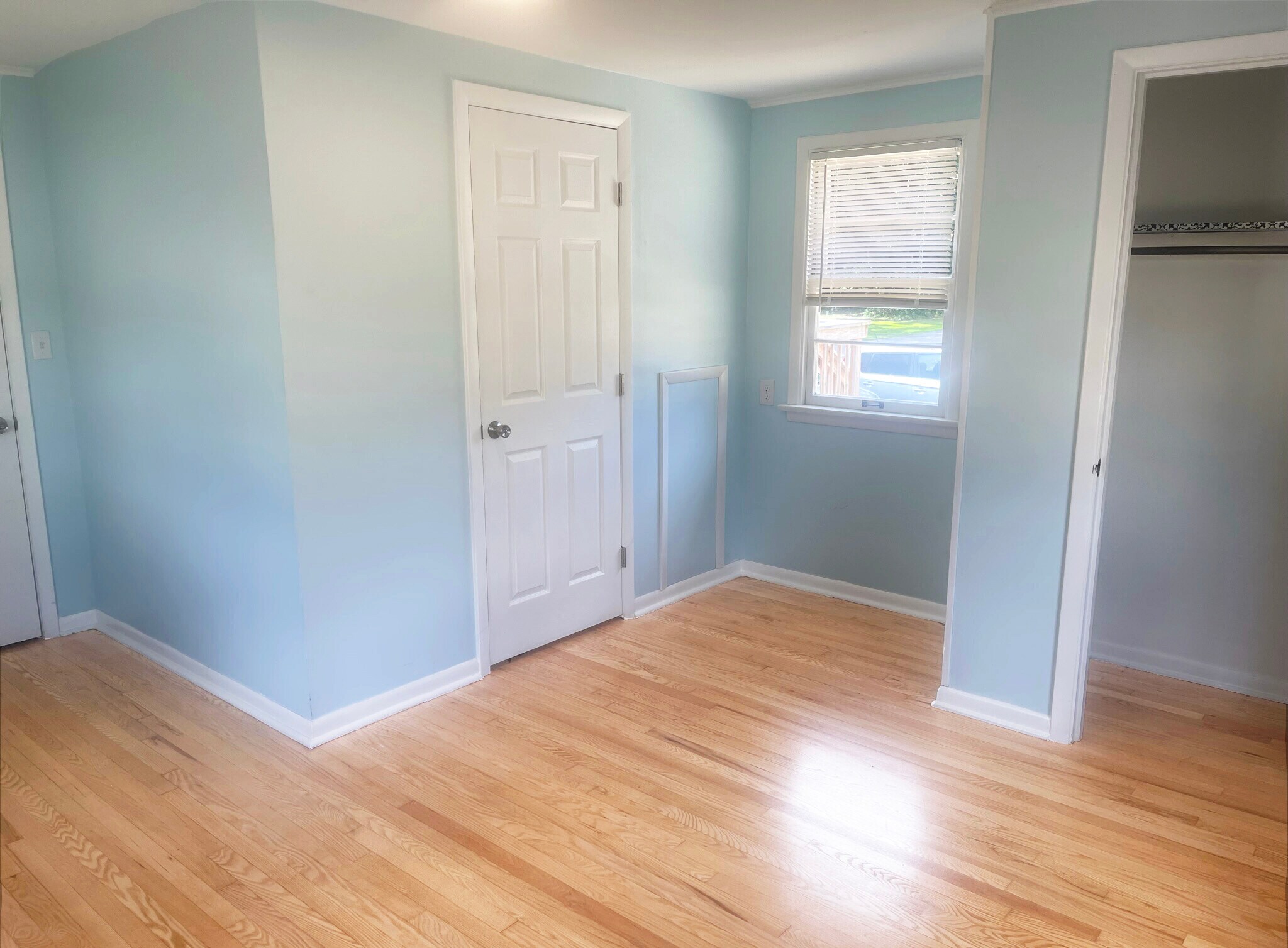 Master Bed - 3956 Hollow Rd