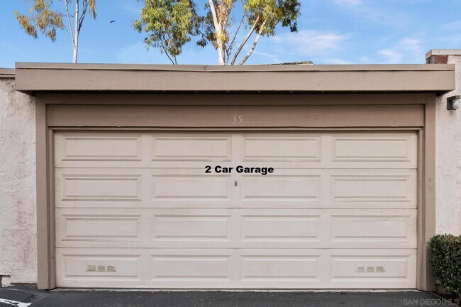 Building Photo - 6877 Caminito Mundo