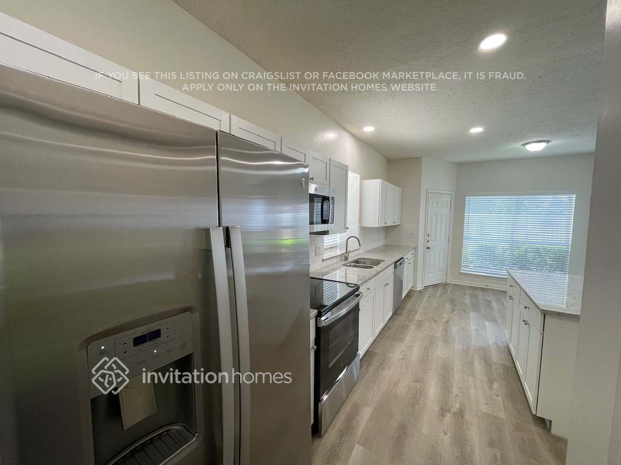 Building Photo - 6006 Sandy Hollow Dr