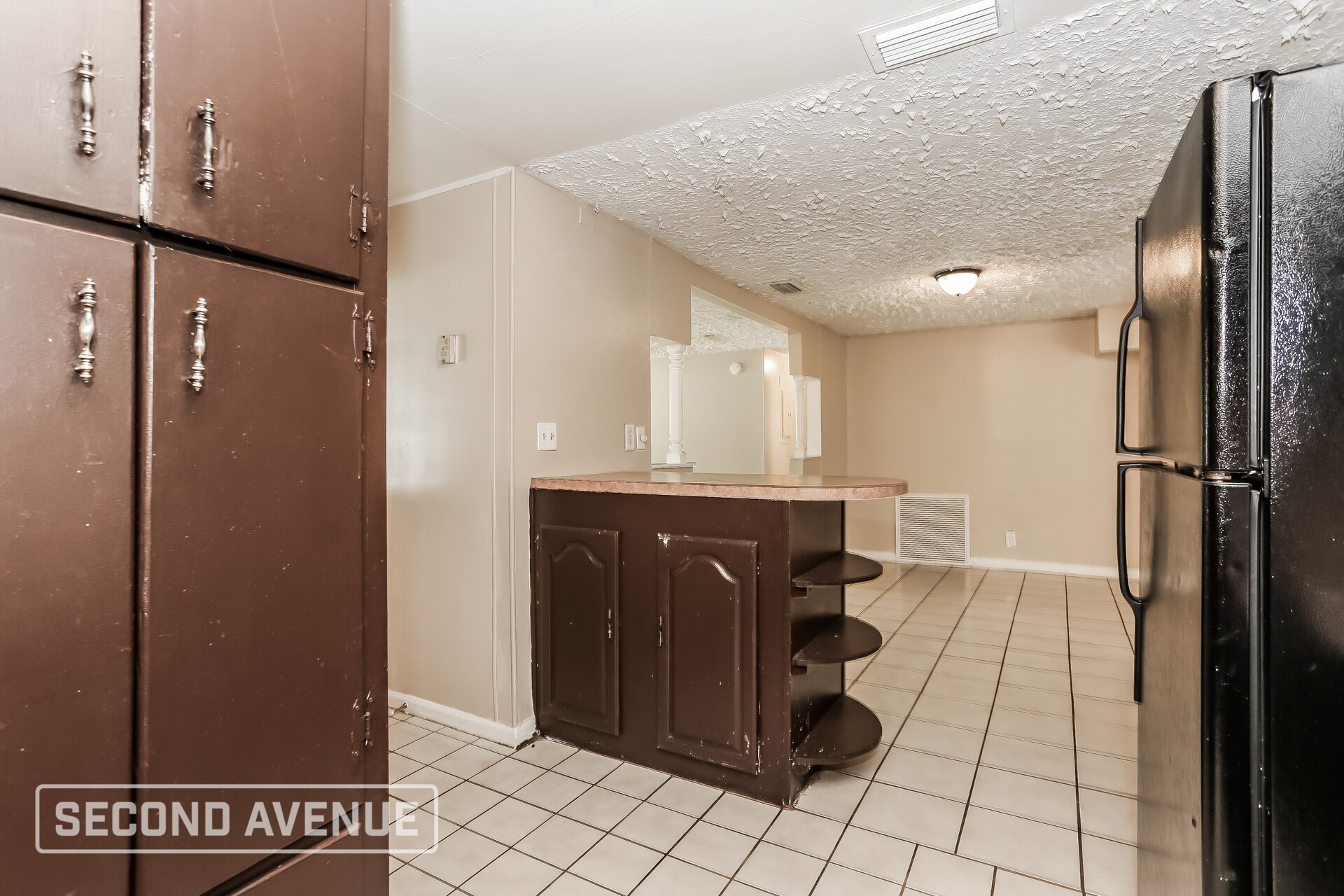 Building Photo - 7938 Lake Park Ct