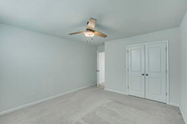 Building Photo - Available March 10th. Beautiful 6 BR/4.5 BA Home in Tanner Plantation!