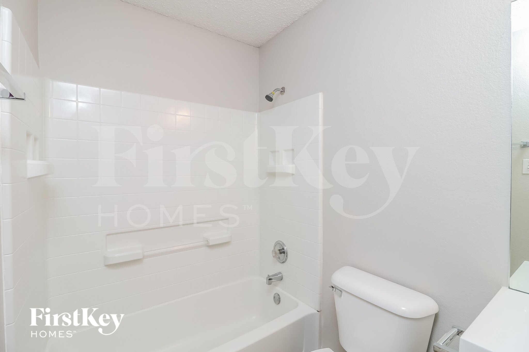 Building Photo - 6200 Winnebago Ct