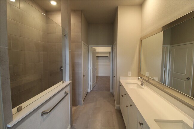 Building Photo - 11706 Gramina Way