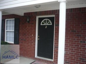 Building Photo - 1113 Kelly Dr