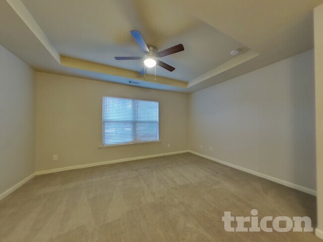 Building Photo - 2500 Wingfield Dr SW