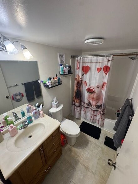 Building Photo - 1544 3rd Ave