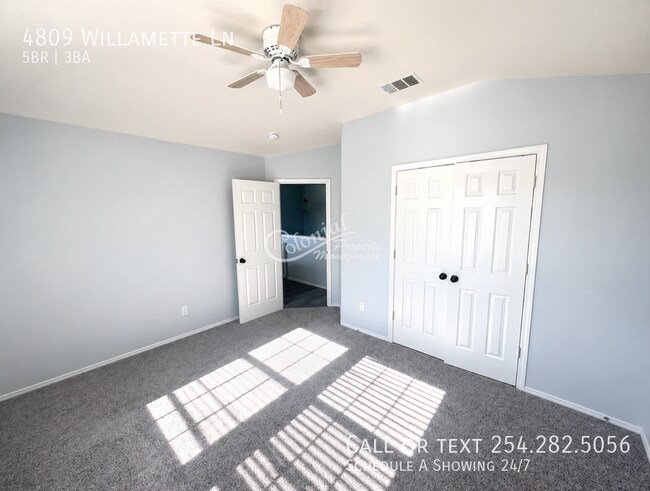 Building Photo - 4809 Willamette Ln