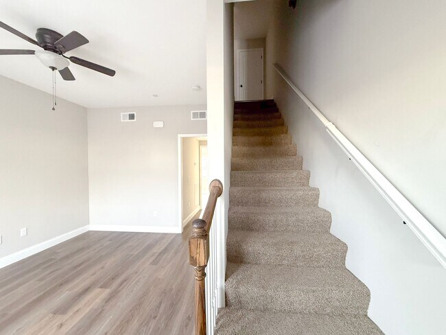 Building Photo - 107 Westfield Ct