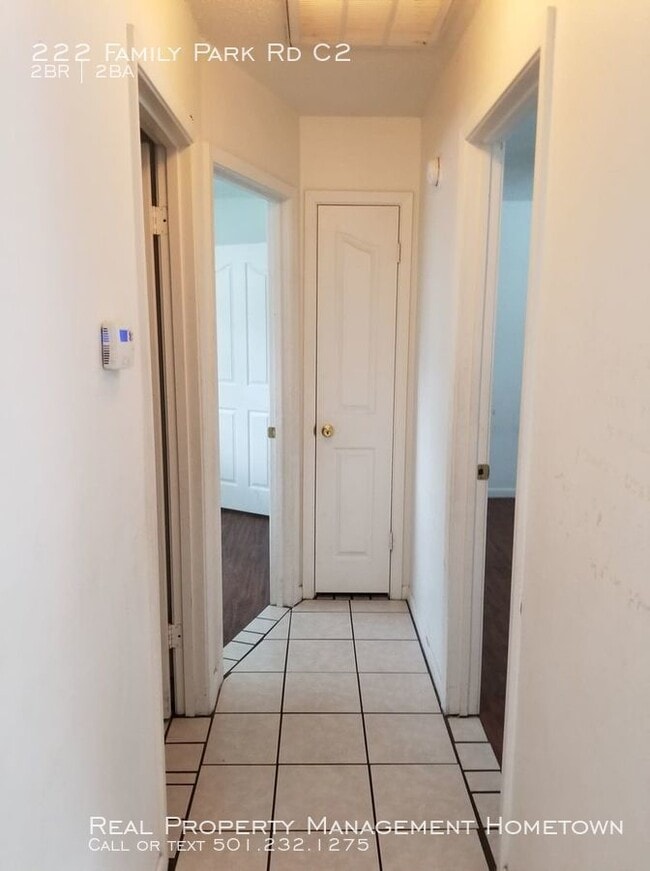 Building Photo - 222 Family Park Rd