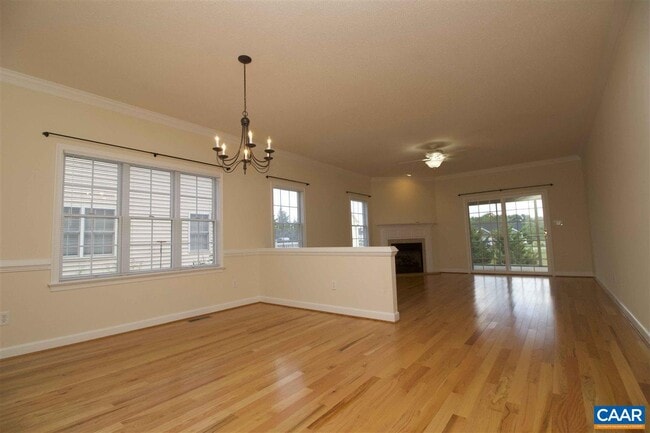 Building Photo - 121 Bryant Dr