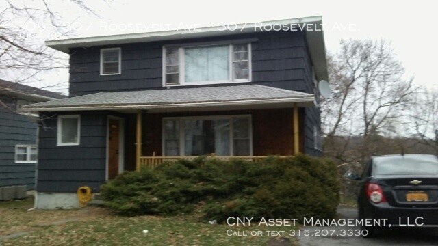 Building Photo - 305 Roosevelt Ave