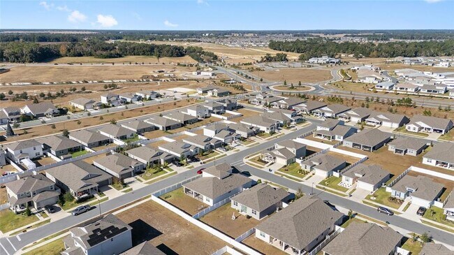 Building Photo - 6366 SW 77th Ave