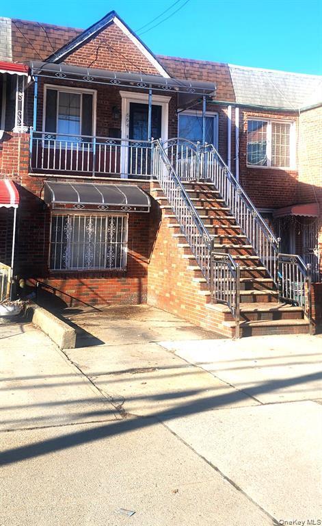 Building Photo - 664 Remsen Ave