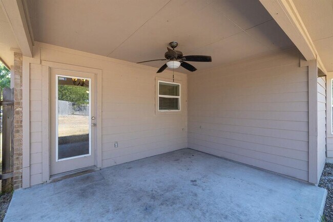 Building Photo - 1408 Biscuit Dr