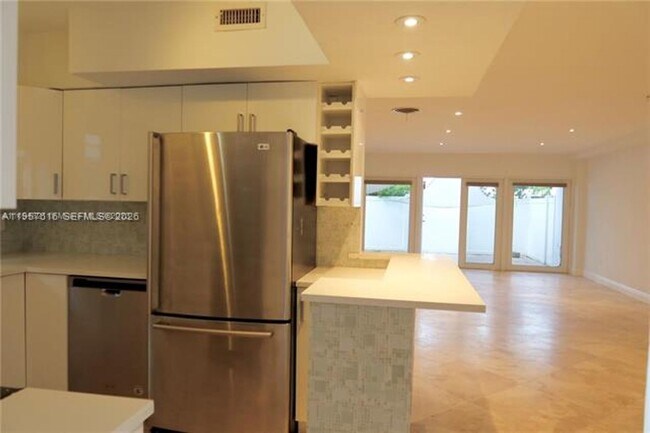 Building Photo - 7312 Gary Ave