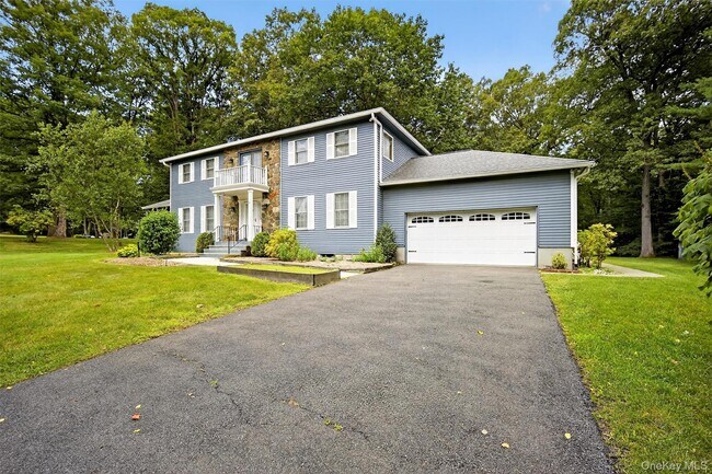 Building Photo - 92 Brook Hollow Dr