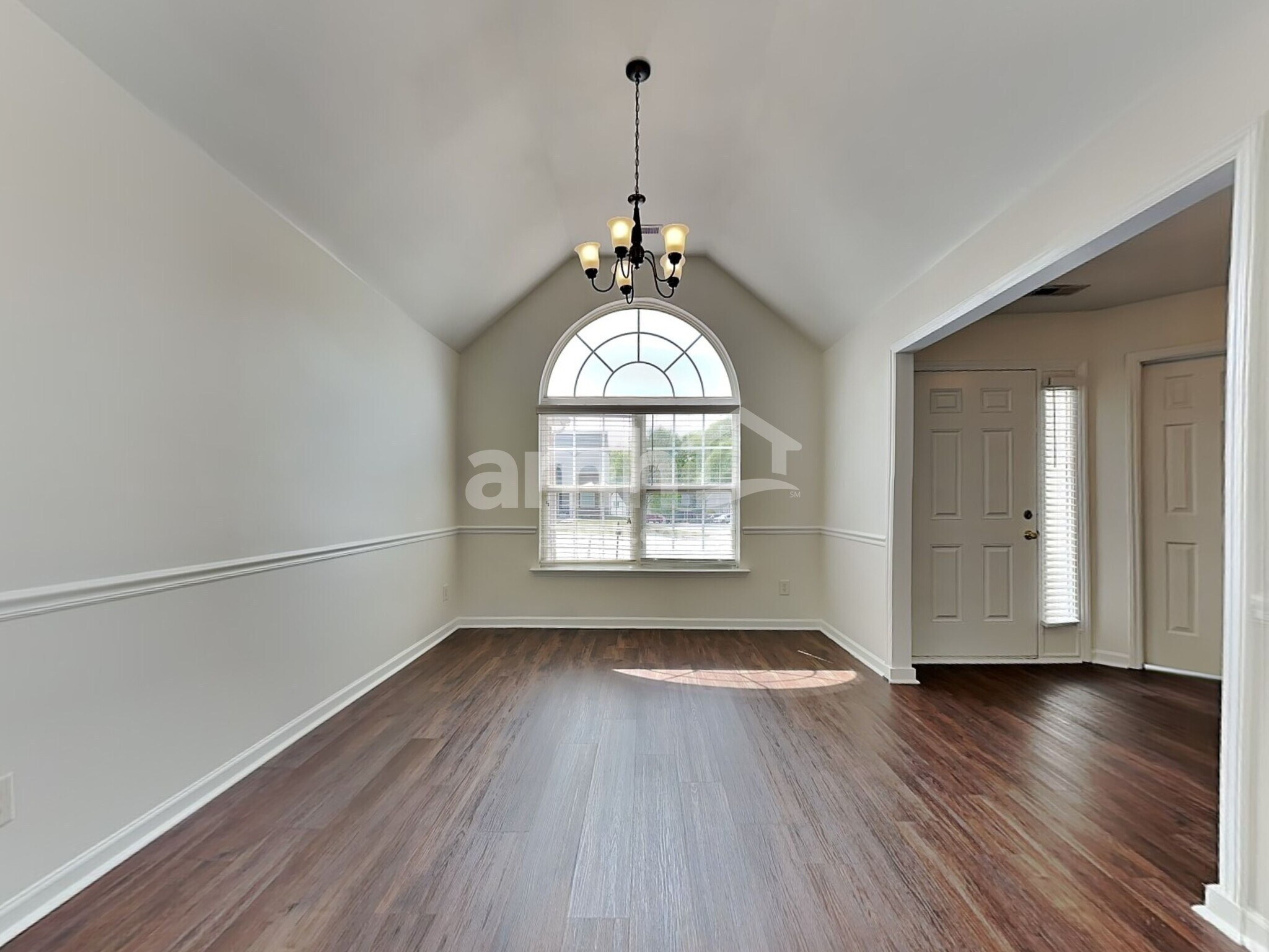 Building Photo - 5145 Chasteal Trail