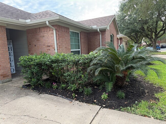 Building Photo - 15615 Lost Maples Dr