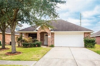 Building Photo - 2822 Troy Dr