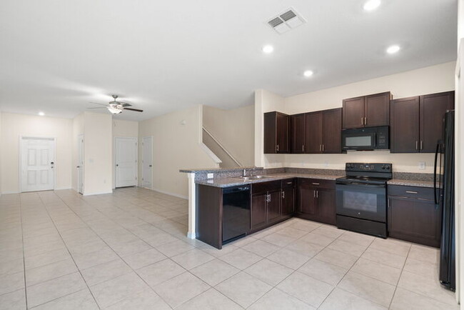 Building Photo - 7205 Sweet Alyssum Ct