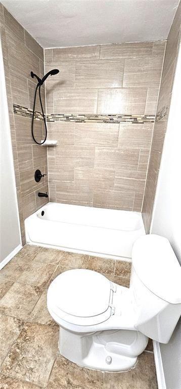 Building Photo - 1752 Parkhill Dr