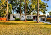 Building Photo - 6011 Meadow Ln