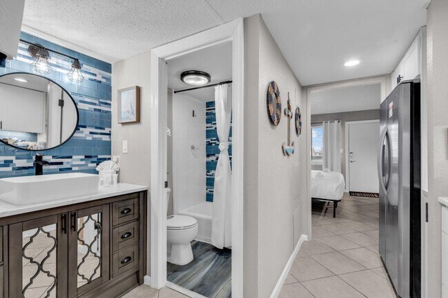 Building Photo - 2001 S Ocean Blvd