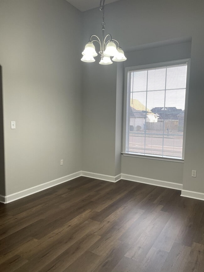 Building Photo - 10230 Adikson Dr