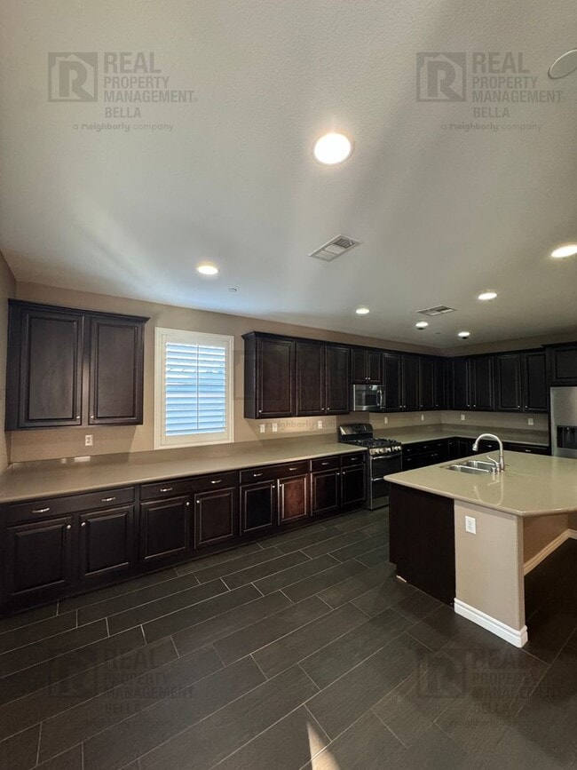 Building Photo - Luxury Living in Audie Murphy Ranch | Next-Gen Suite, Solar & Resort-Style Backyard