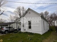 Building Photo - 1-Bed 1-Bath House