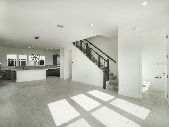 Building Photo - 2050 Packing District Wy