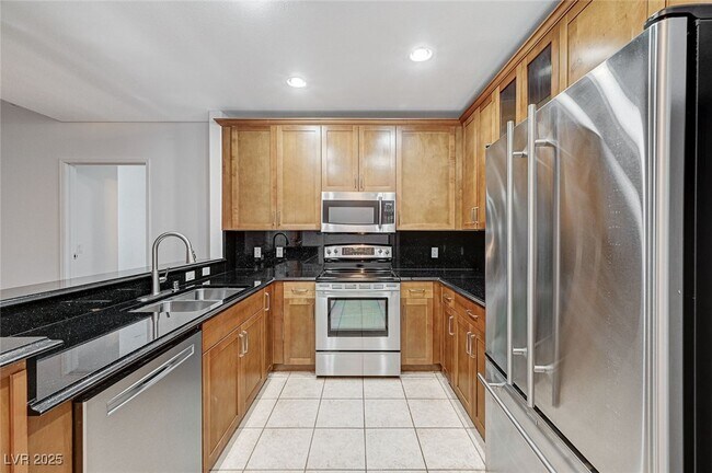 Building Photo - 8255 S Las Vegas Blvd