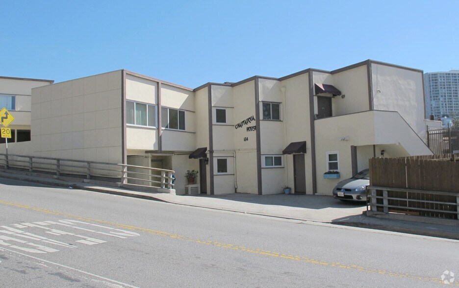 Primary Photo - 134 Chautauqua Blvd