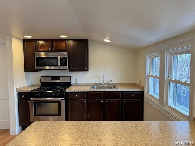 Building Photo - 35 N Ellicott St