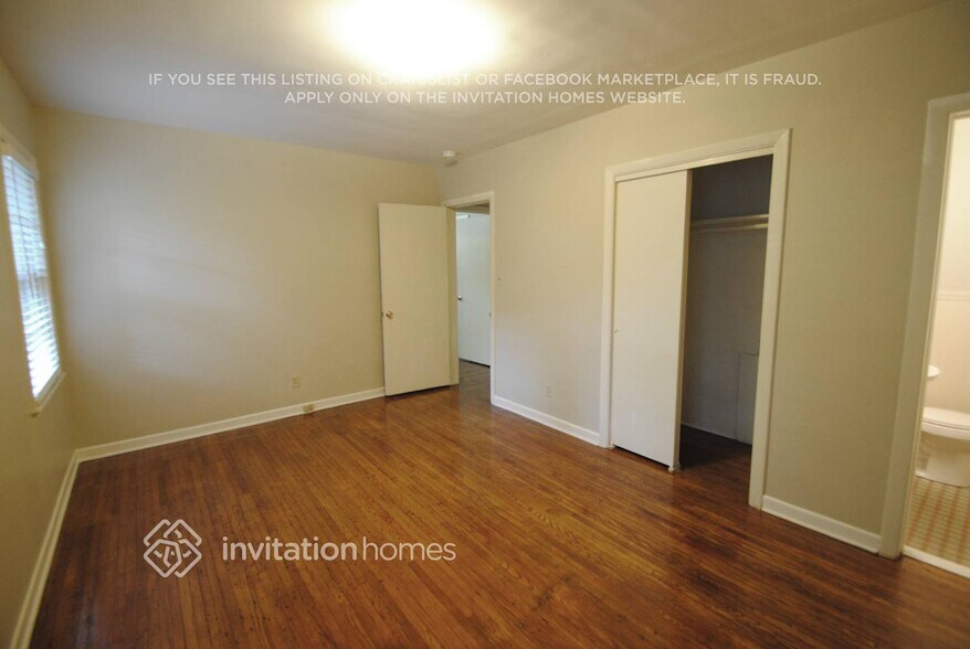 Building Photo - 3826 Conway Ave