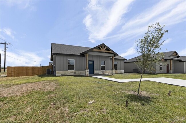 Building Photo - 1511 Unity Dr