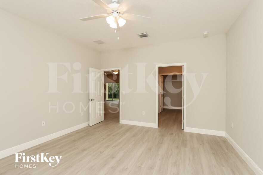 Building Photo - 150 Warwick St SE