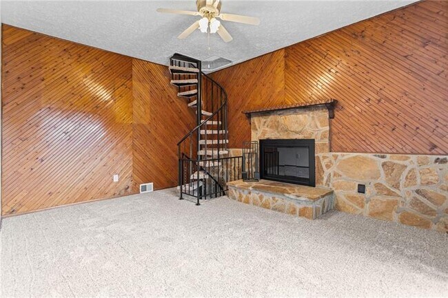 Building Photo - 4914 Cypress St