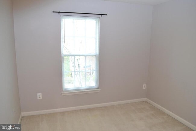 Building Photo - 1725 Emory St