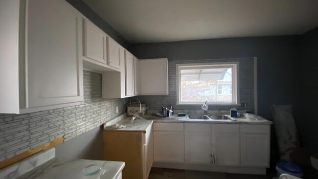 Building Photo - 82 Nickel St
