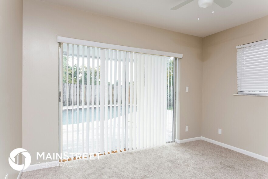 Building Photo - 1461 Wyndcliff Dr