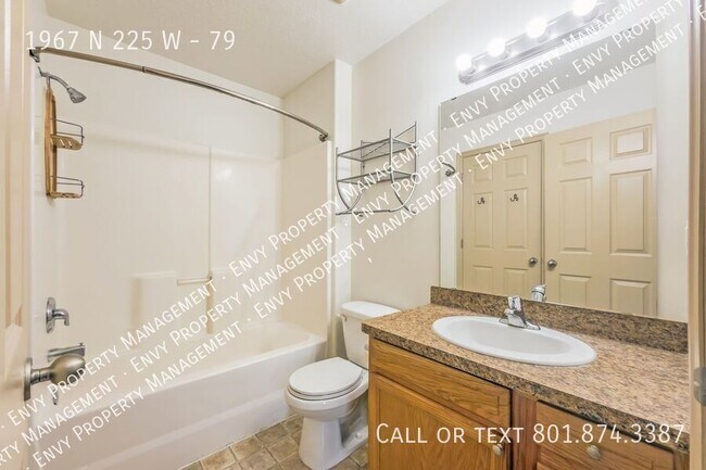 Building Photo - 1967 N 225 W