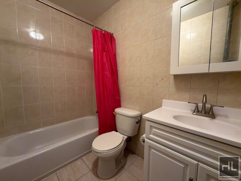 Building Photo - WEST 11 STREET