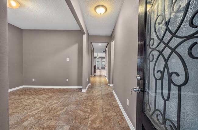 Building Photo - 11623 Greensbrook Garden Dr